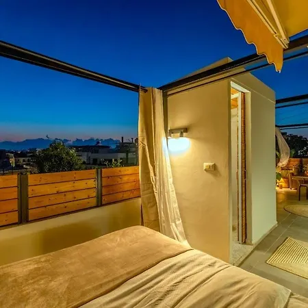 Le Nid Terrace *